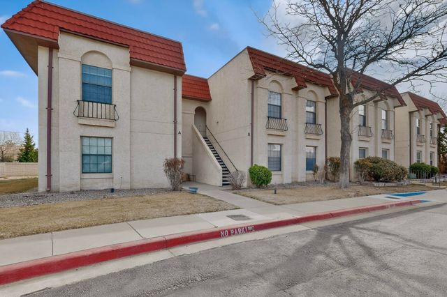 823 Country Club Drive SE APT 2E, Rio Rancho, NM 87124