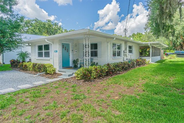 701 W HENRY AVENUE, Tampa, FL 33604