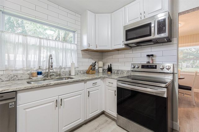 701 W HENRY AVENUE, Tampa, FL 33604