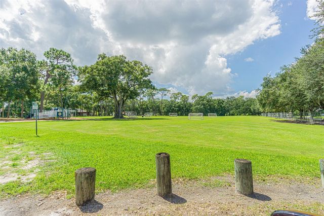 701 W HENRY AVENUE, Tampa, FL 33604