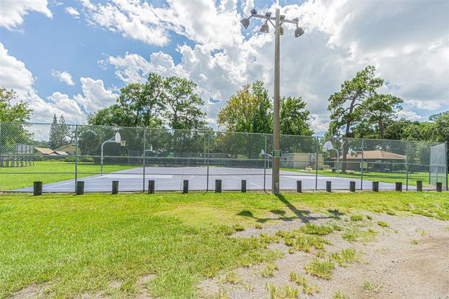 701 W HENRY AVENUE, Tampa, FL 33604