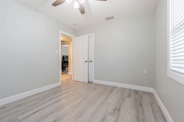 701 W HENRY AVENUE, Tampa, FL 33604