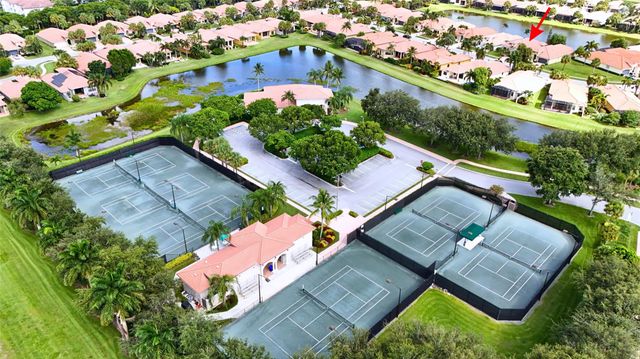 6874 Fabiano Cir, Boynton Beach, FL 33437