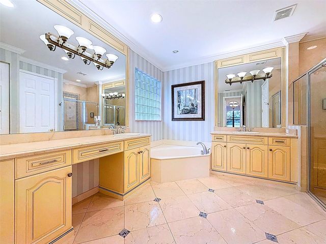 6874 Fabiano Cir, Boynton Beach, FL 33437