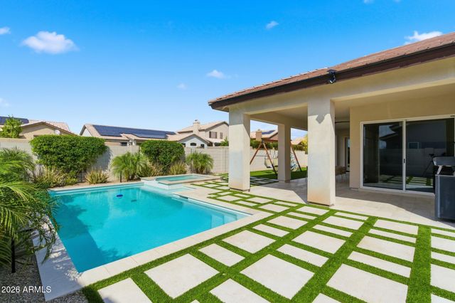 4238 E Hunter Court, Cave Creek, AZ 85331