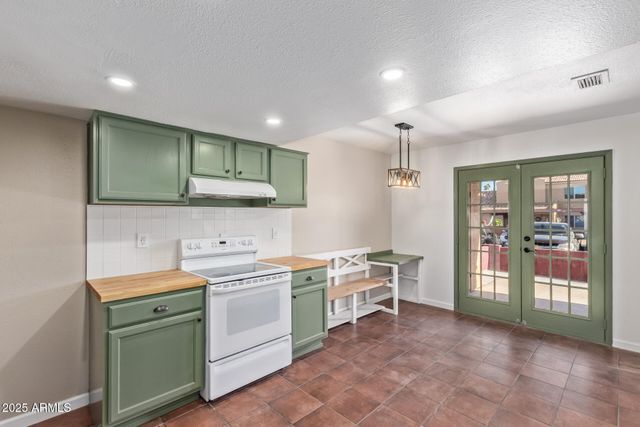 3511 E BASELINE Road 1140, Phoenix, AZ 85042