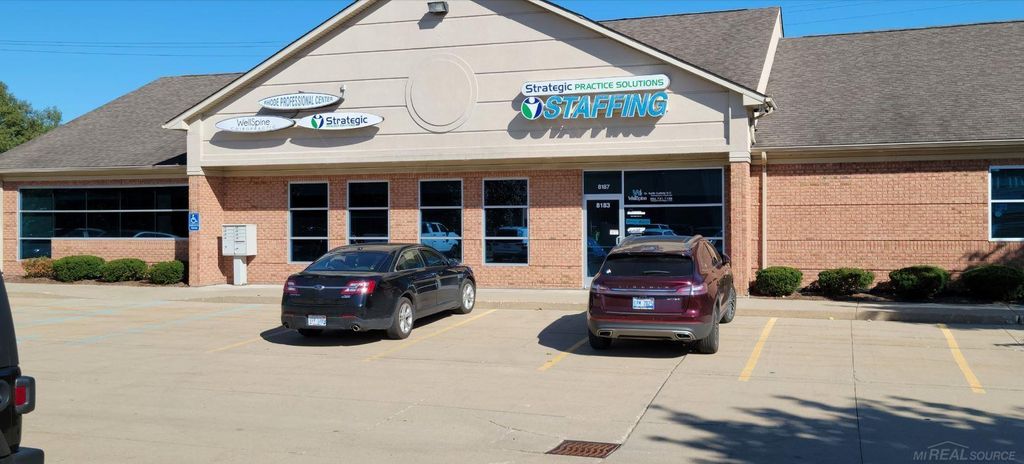 8187 Rhode Drive, Shelby Twp, MI 48317