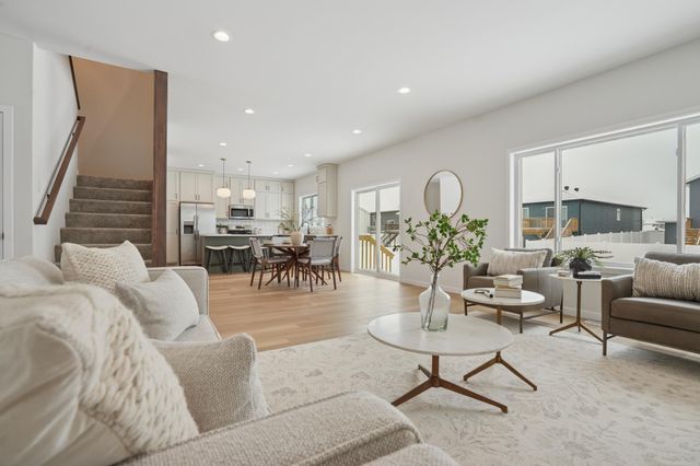 6891 14th Street S, Fargo, ND 58104