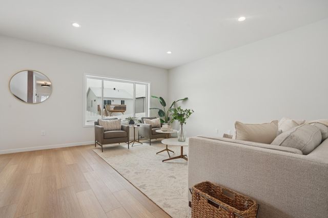 6891 14th Street S, Fargo, ND 58104