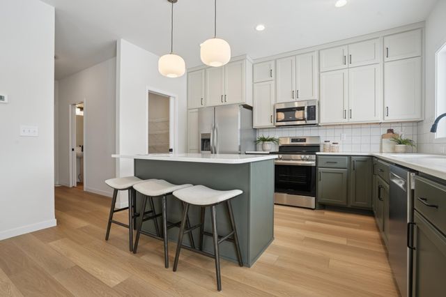 6891 14th Street S, Fargo, ND 58104