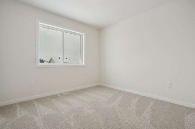 6891 14th Street S, Fargo, ND 58104