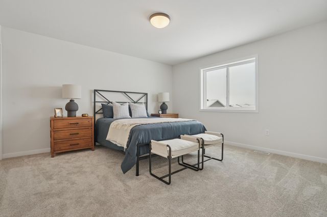 6891 14th Street S, Fargo, ND 58104