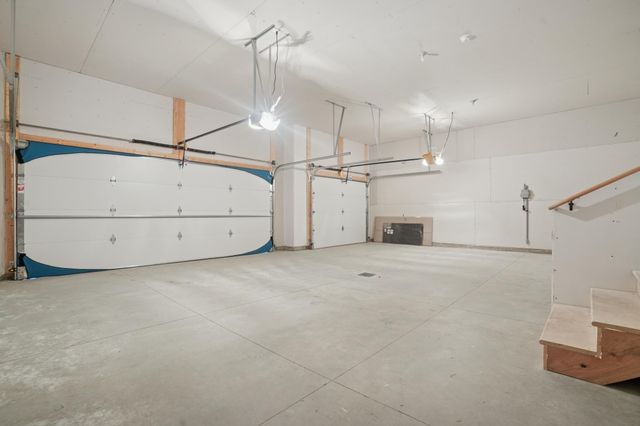 6891 14th Street S, Fargo, ND 58104