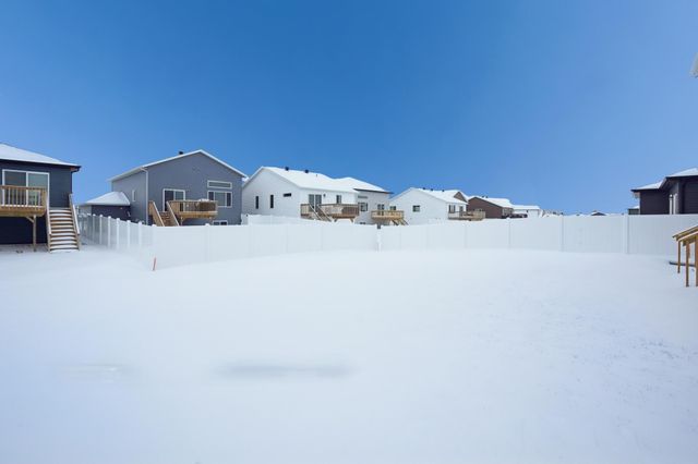 6891 14th Street S, Fargo, ND 58104