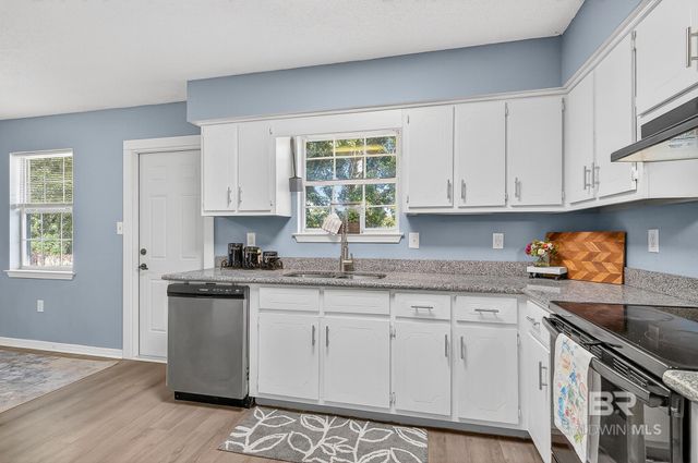 715 E Verbena Avenue, Foley, AL 36535