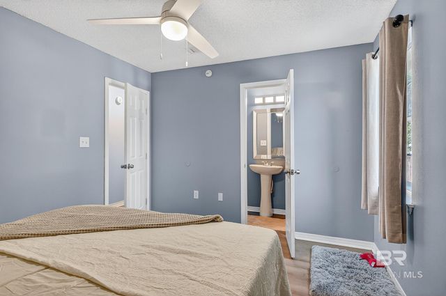 715 E Verbena Avenue, Foley, AL 36535