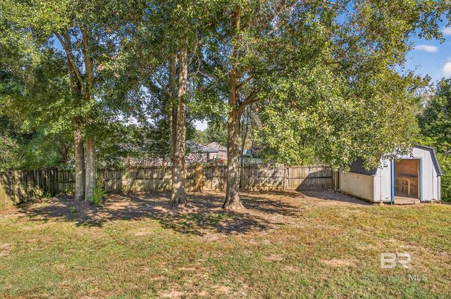 715 E Verbena Avenue, Foley, AL 36535