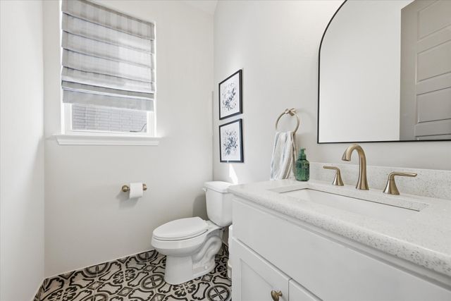 3012 Nob Hill Drive, Burleson, TX 76028