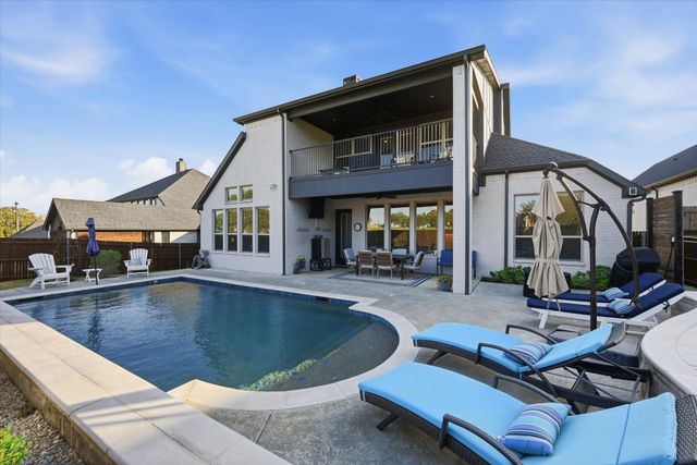 3012 Nob Hill Drive, Burleson, TX 76028