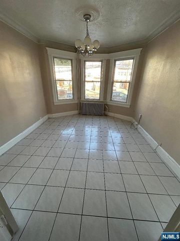 333 Danforth Avenue, Jersey City, NJ 07305