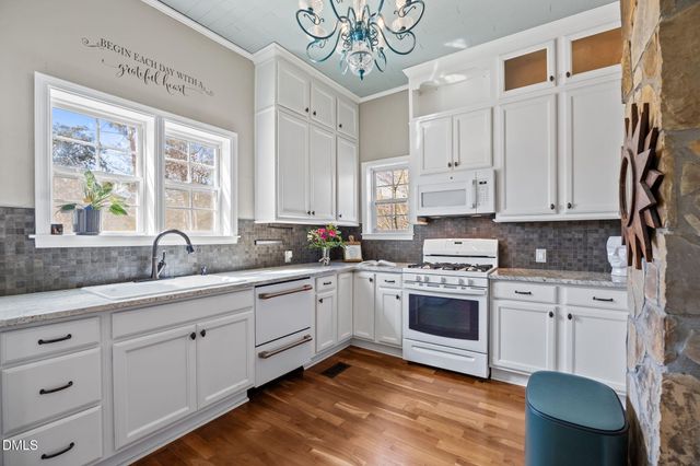 418 S Lombard Street, Clayton, NC 27520