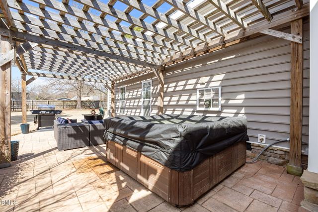 418 S Lombard Street, Clayton, NC 27520