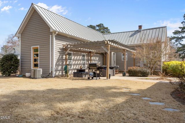 418 S Lombard Street, Clayton, NC 27520