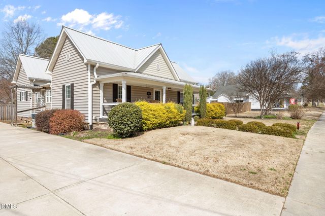 418 S Lombard Street, Clayton, NC 27520