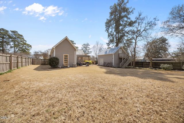 418 S Lombard Street, Clayton, NC 27520