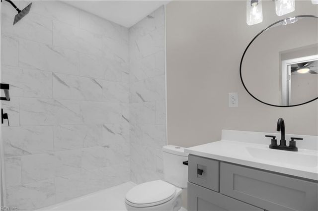 16209 Smithfield Heights DR, Smithfield, VA 23430