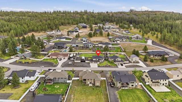 60832 Westview Dr, Nine Mile Falls, WA 99026