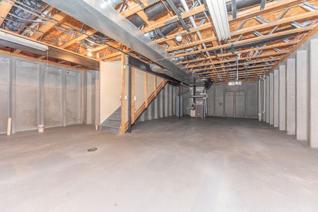 7575 Warwick Drive, Ypsilanti Twp, MI 48197