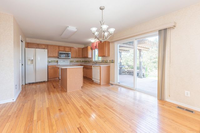 7575 Warwick Drive, Ypsilanti Twp, MI 48197