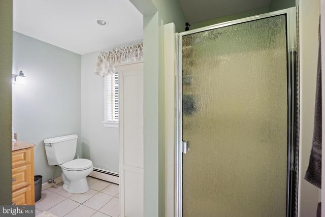 895 SYCAMORE DR, Southampton, PA 18966