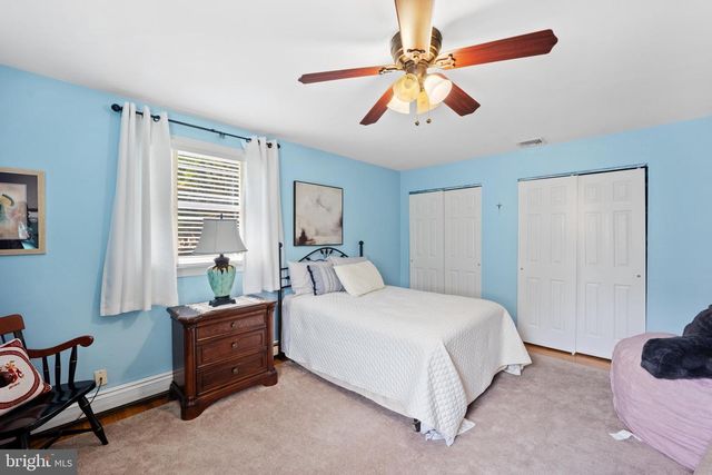 895 SYCAMORE DR, Southampton, PA 18966
