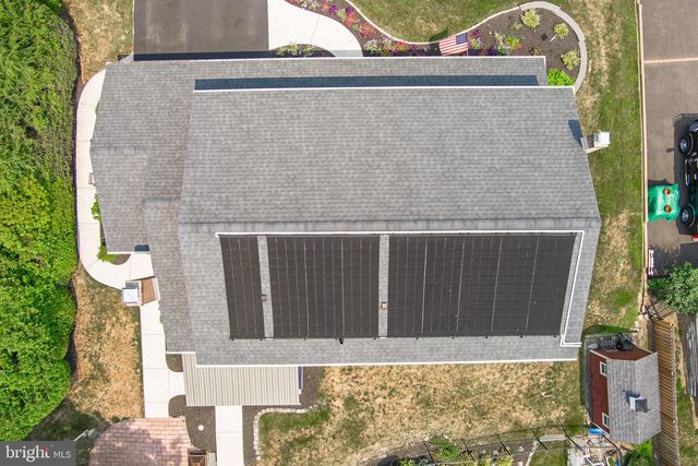 895 SYCAMORE DR, Southampton, PA 18966