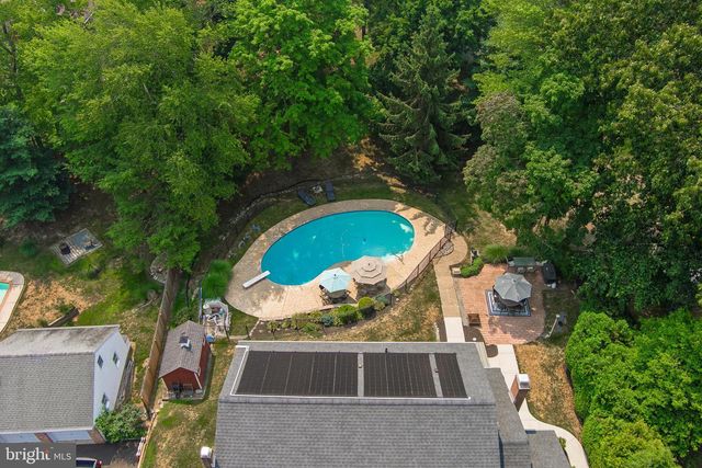895 SYCAMORE DR, Southampton, PA 18966