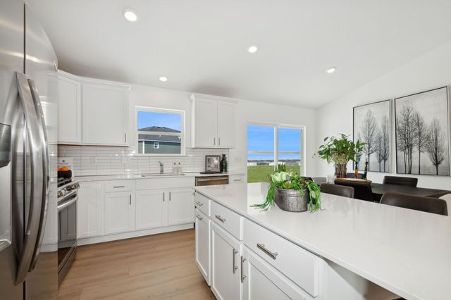 822 Erickson Lane, Buffalo, MN 55313