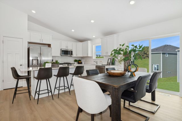 822 Erickson Lane, Buffalo, MN 55313