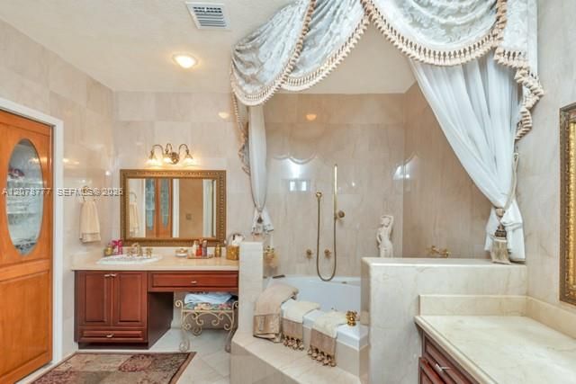 3750 SW 136th Court, Miami, FL 33175