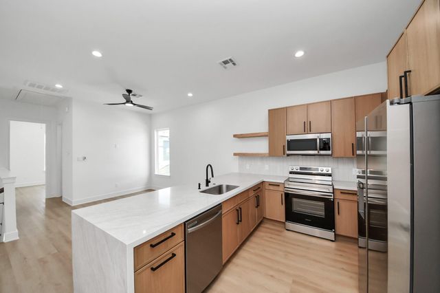 4607 Gunter Street B, Houston, TX 77020