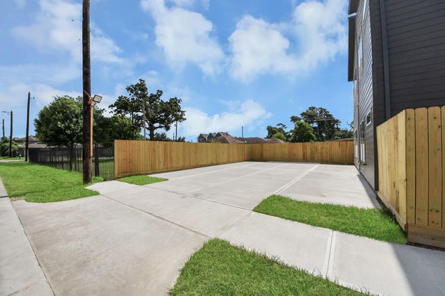 4607 Gunter Street B, Houston, TX 77020