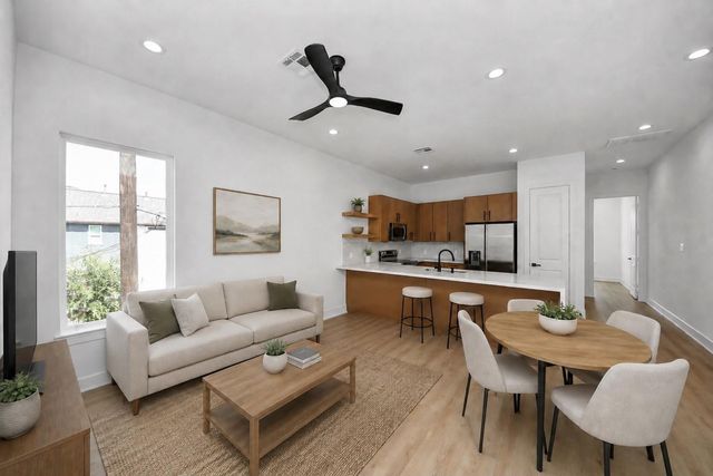 4607 Gunter Street B, Houston, TX 77020