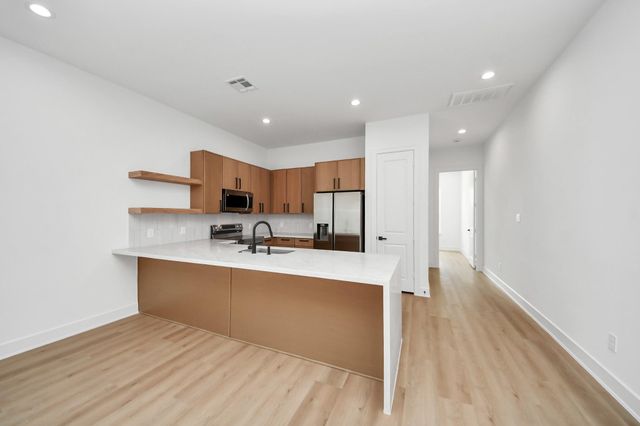 4607 Gunter Street B, Houston, TX 77020