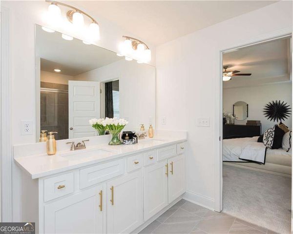 3996 Lockaby Way, Lawrenceville, GA 30044