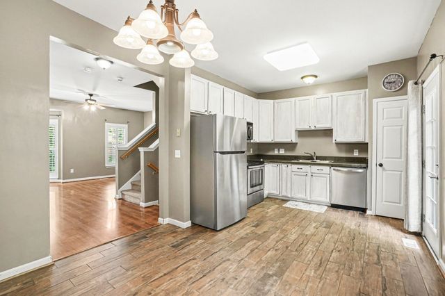 686 Huffine Manor Cir, Franklin, TN 37067