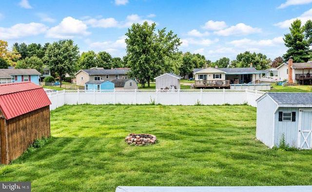 507 OAKWOOD DR, Dover, PA 17315