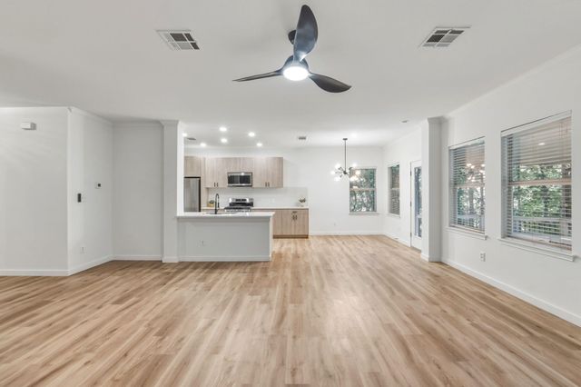 2011 Creek Ledge PL, Round Rock, TX 78664