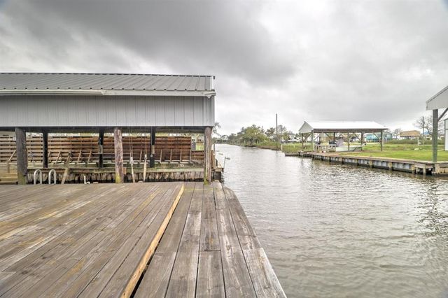 9476 Big Lake Rd Road, Lake Charles, LA 70605