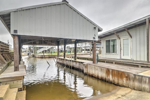 9476 Big Lake Rd Road, Lake Charles, LA 70605